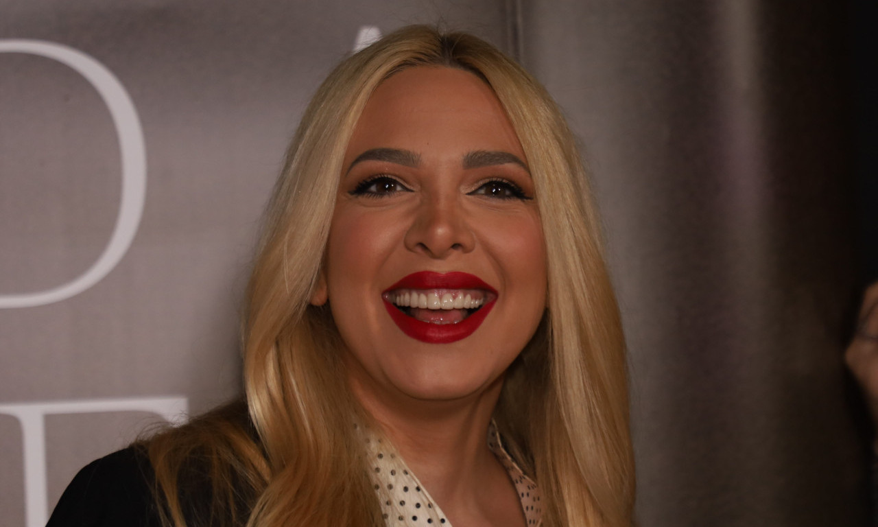 MILICA TODOROVIĆ SE OBRATILA SESTRI POSLE 5 GODINA TIŠINE! Danas joj poslala poruku - ovo je razlog zašto nisu razgovarale