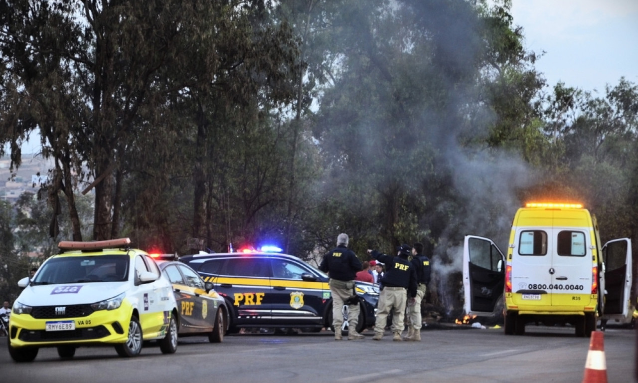 TRAGEDIJA U BRAZILU: U udesu autobusa poginulo osam osoba, 12 povređeno