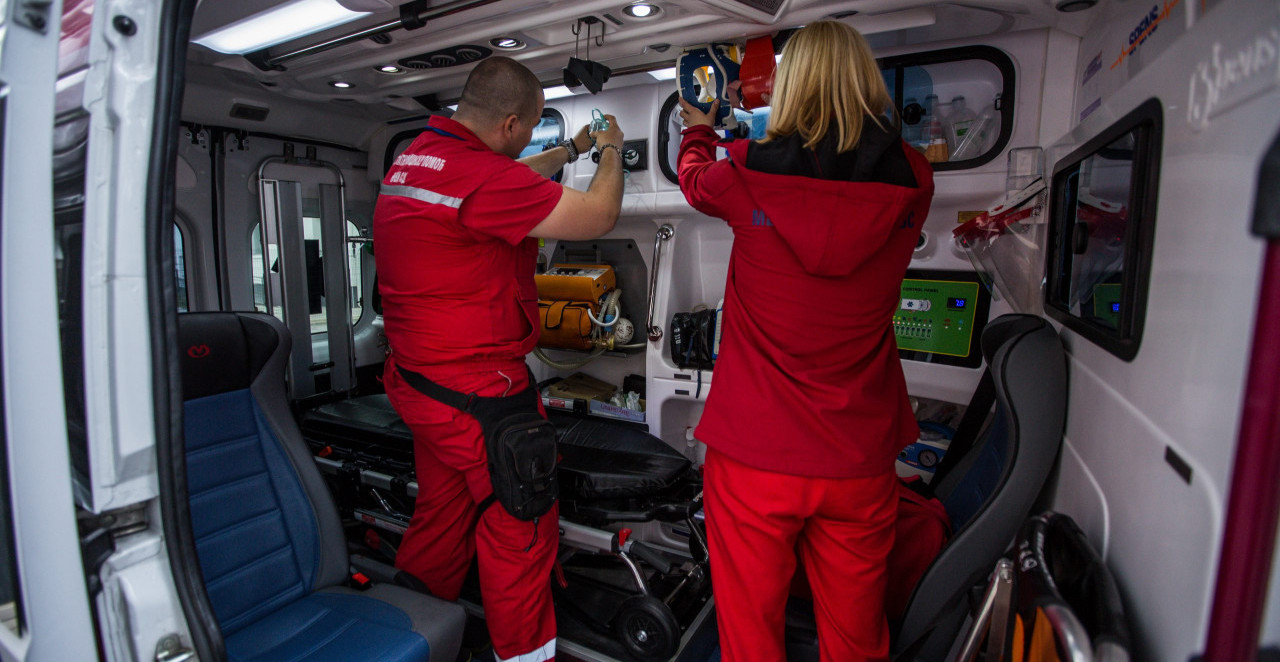 JEDNO DETE HITNO PREBAČENO U BEOGRAD Najnovije informacije o povređenim mladim džudistima kod Novog Sada