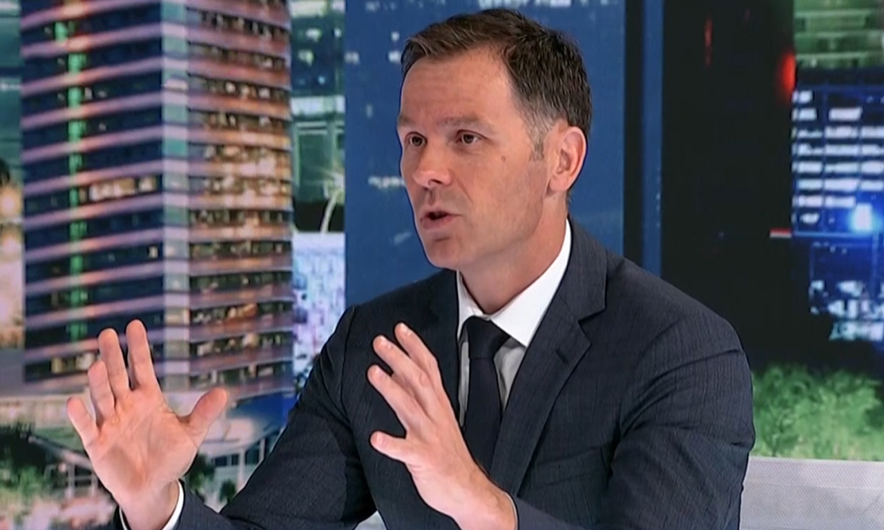 SRBIJA DOBIJA STADION KOJI ĆE ZADIVITI EVROPU Siniša Mali podelio fotografije sa gradilišta, radi 5.000 ljudi!