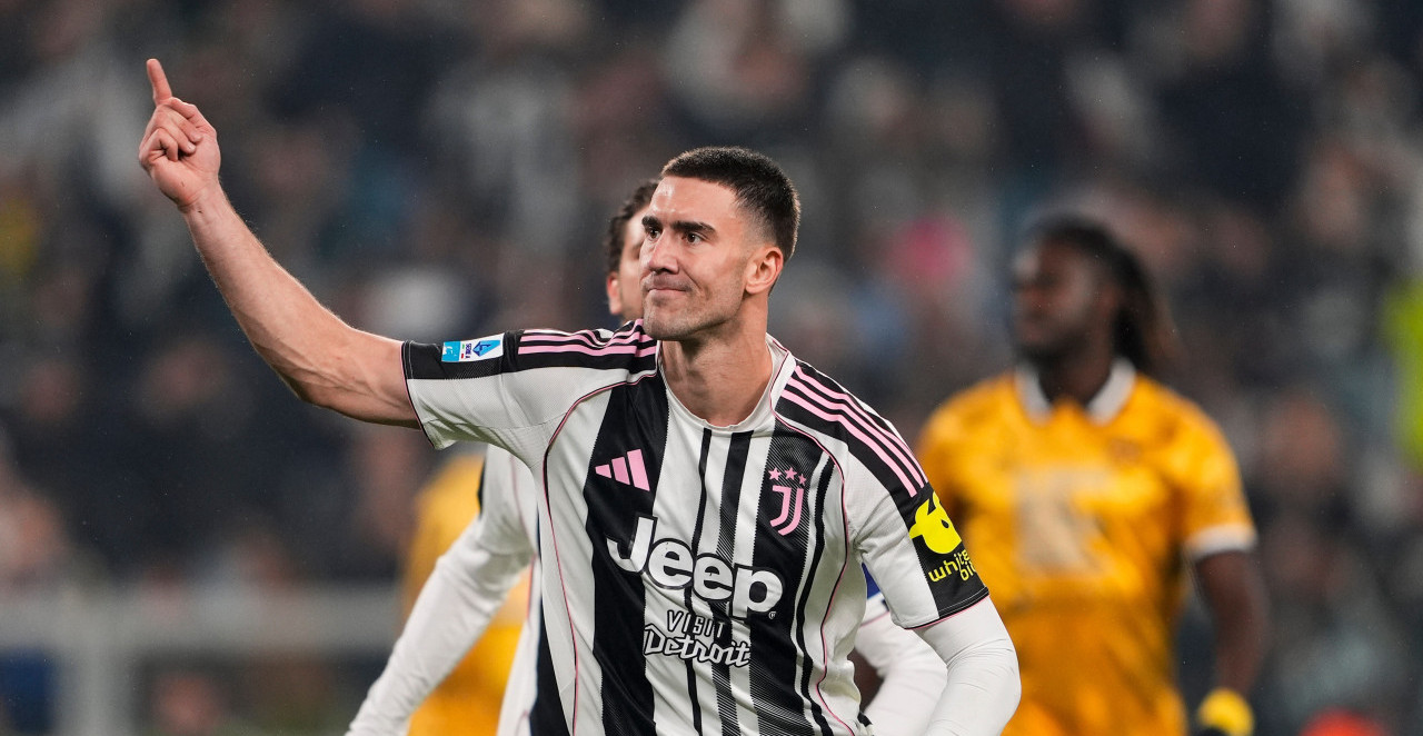 KAKVA BOMBA! Vlahović ide u Barselonu?! Čuvena Marka lansirala vest godine - ovo su detalji transfera