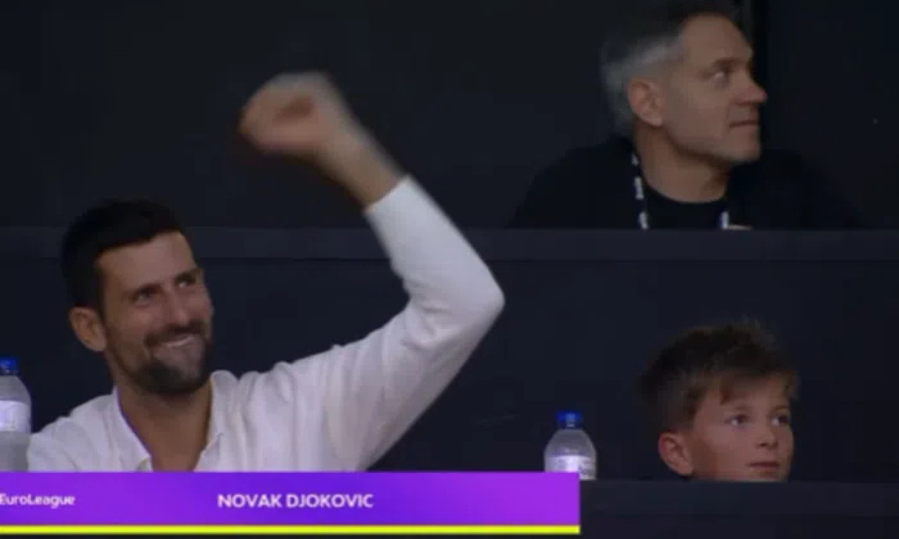 KAD ĐOKOVIĆA PONESE PESMA I ATMOSFERA: Nole u transu tribina u Atini, čak je i zapevao (VIDEO)