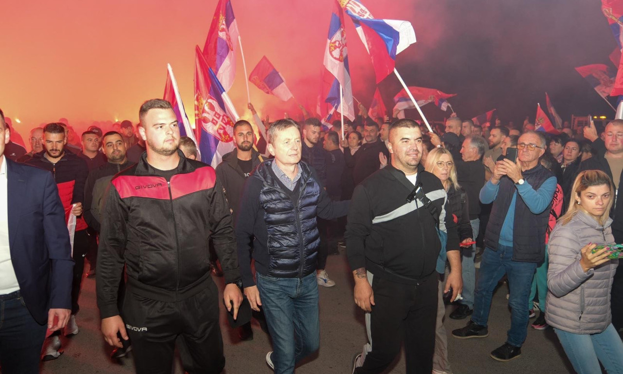 SRBI SA KIM STIGLI U LJIG Dočekao ih ministar Glišić: "Svaka čast junaci, tako se voli Srbija" (FOTO+VIDEO)