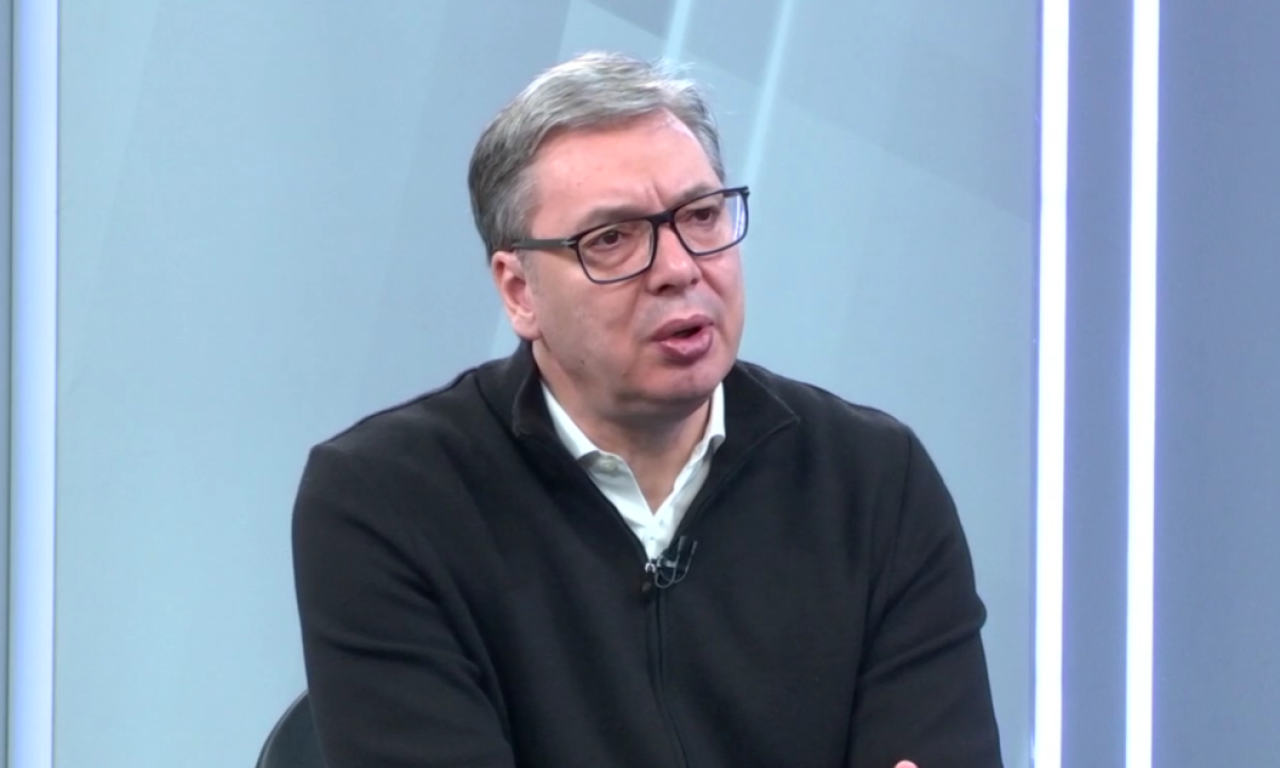 VEĆE PLATE OD 1. JANUARA Vučić: "Idemo sa povećanjem umesto od 4 odsto na 5,1 odsto"