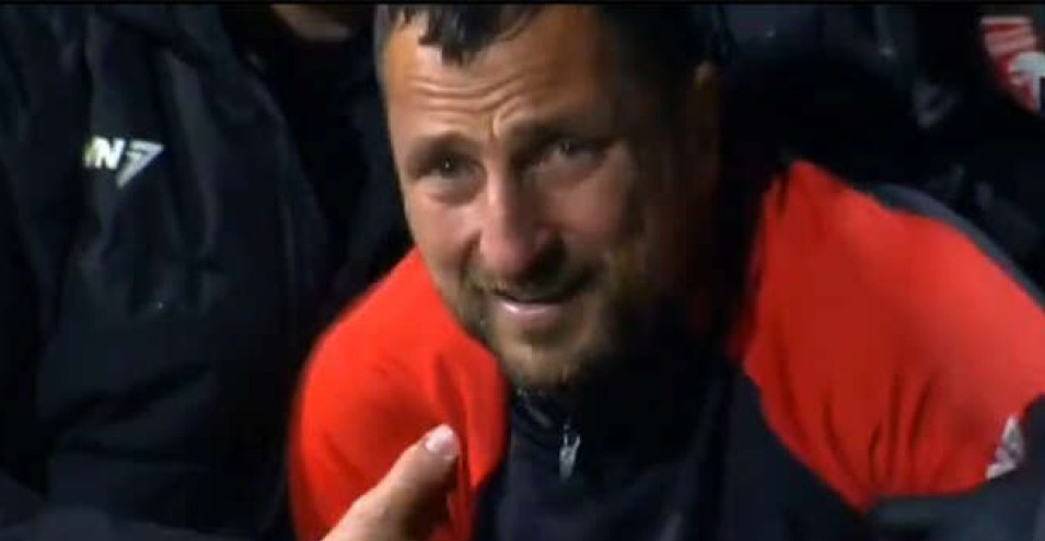 BOJAN PUZIGAĆA KLEKNUO I ZAPLAKAO! Najbliži saradnik Mladena Žižovića slomljen pred kamerama