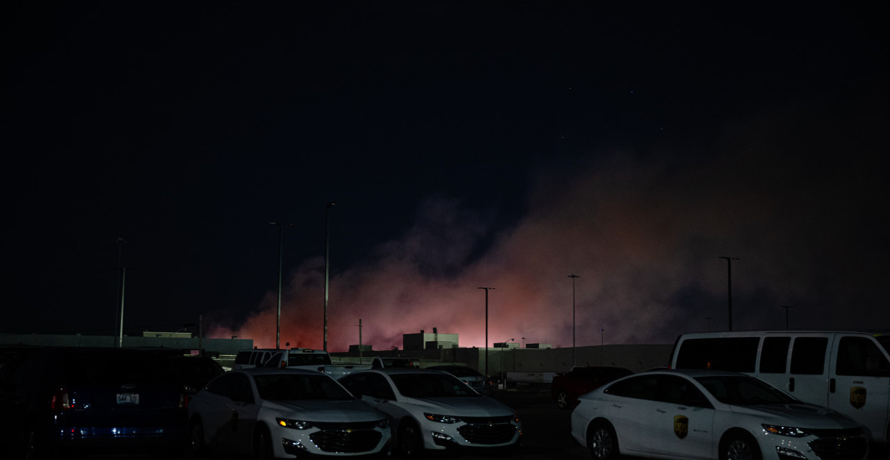 PAO AVION, BROJE SE MRTVI! Strahovita eksplozija u Kentakiju, snimci su užasni (VIDEO)