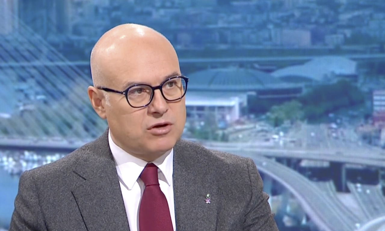 VUČEVIĆ O PONAŠANJU VLADANA ĐOKIĆA: "Ovo je početak njegove političke kampanje!"