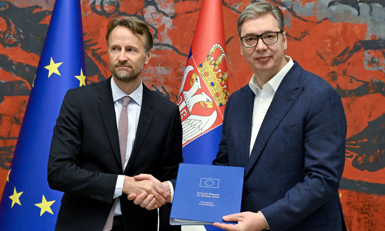VUČIĆ PRIMIO IZVEŠTAJ EVROPSKE KOMISIJE Predsednik Srbije sa ambasadorom EU Andreasom fon Bekeratom (FOTO/VIDEO)