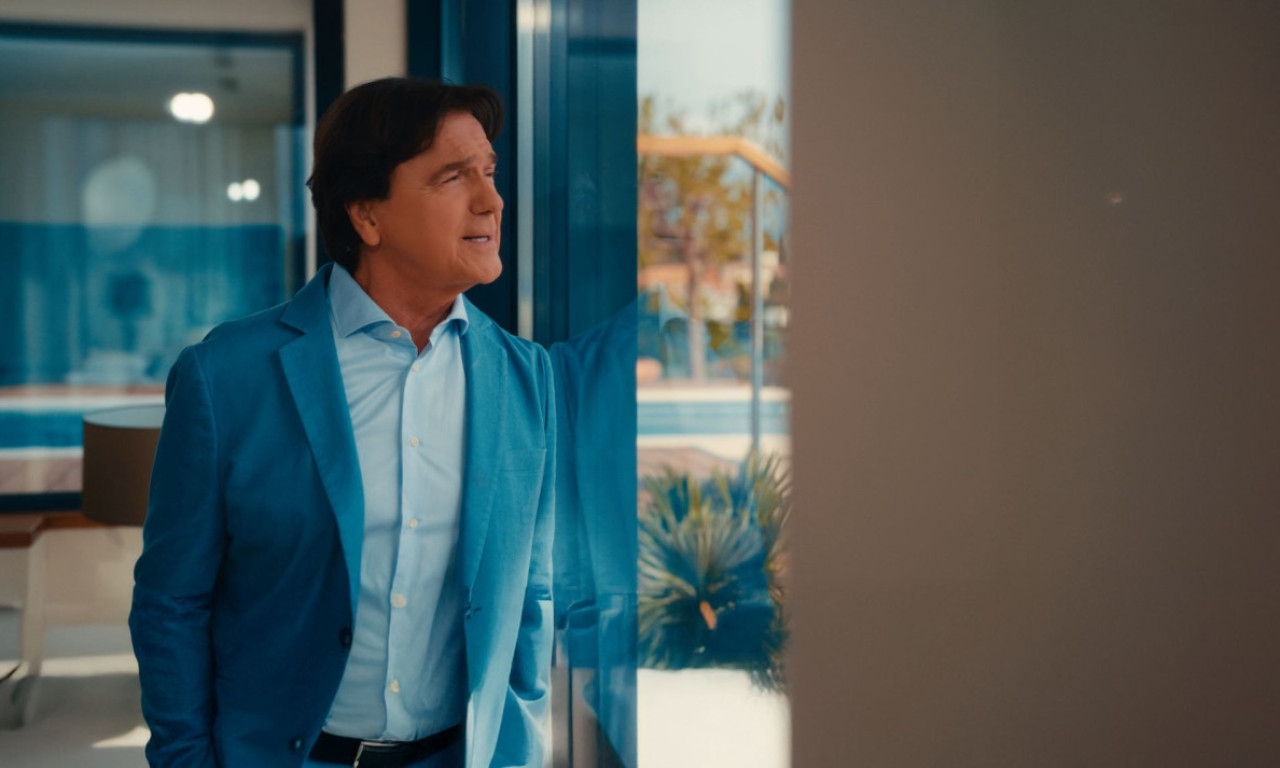 NOVA ČOLINA PESMA NA KOJU SE DUGO ČEKALO – „TAMO“ Konačni muzički susret dva velikana – Čolić s Huljićevim potpisom (VIDEO)