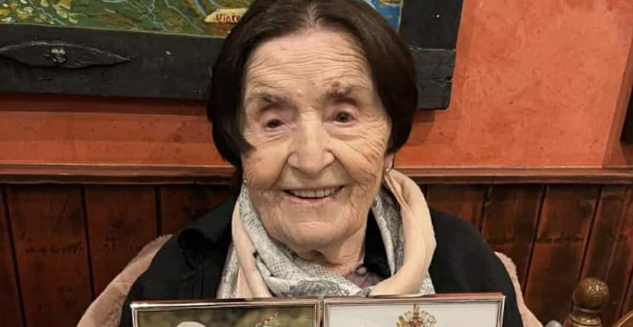 NAJSTARIJA SRPKINJA U DIJASPORI PUNI 105 GODINA Kralj Čarls i kraljica Kamila joj čestitali, evo kako slavi Baka Milka
