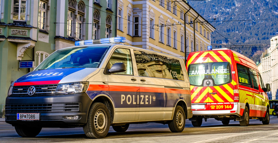 ŽENA SA KOSOVA PRONAĐENA MRTVA U STANU Policija zatekla tri osobe pored tela, odmah su uhapšeni