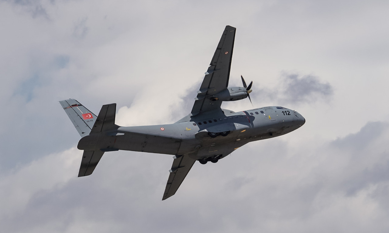 SRUŠIO SE TURSKI VOJNI AVION Pao na granici između Gruzije i Azerbejdžana, spasavanje u toku