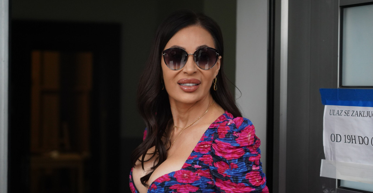 CECA RAŽNATOVIĆ SLOMLJENA ZBOG TRAGIČNE VESTI: "Bobane, leti, zauvek ti vedro nebo bilo…" (FOTO)