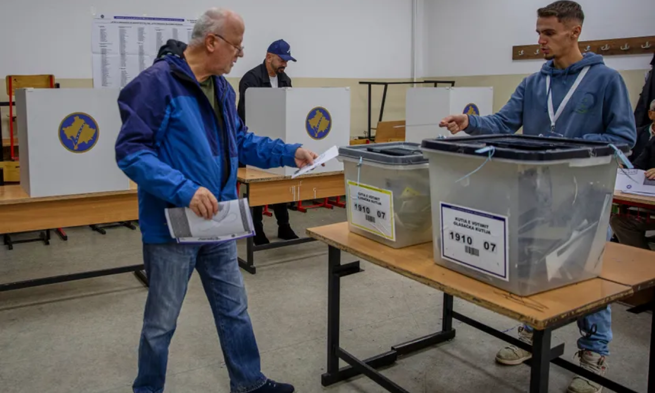 TENZIJE NA KIM POSLE IZBORA: Krenulo ponovno prebrojavanje glasova u Centru za brojanje