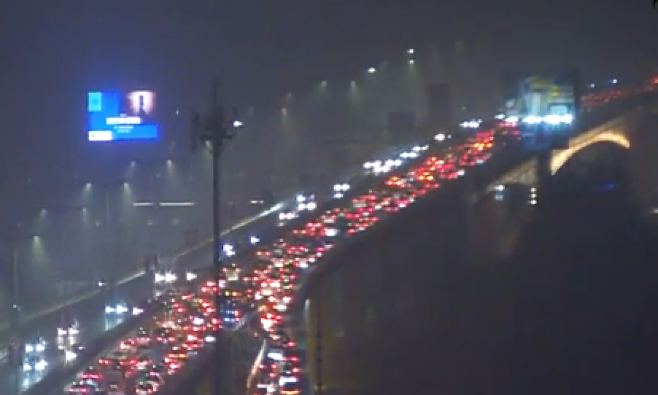 KOLAPS NA ULICAMA BEOGRADA Gužve na sve strane, evo koje deonice treba da izbegavate