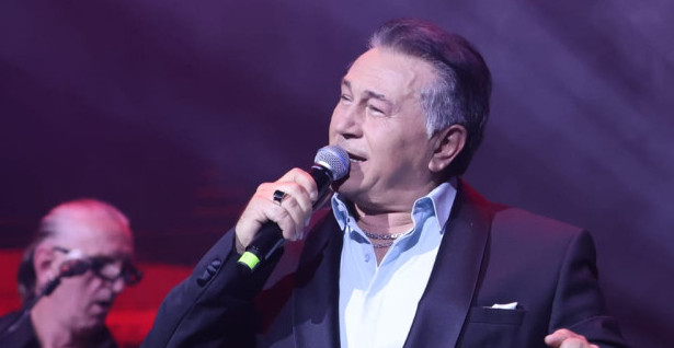 HALID MUSLIMOVIĆ ODRŽAO SPEKTAKL: "Srce mi je puno, Beograd mi je oduvek davao posebnu energiju" (FOTO)
