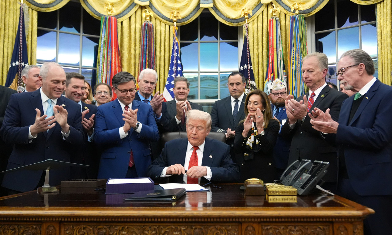 TRAMP POTPISAO ZAKON O FINANSIRANJU Okončana najduža blokada američke vlade ikad