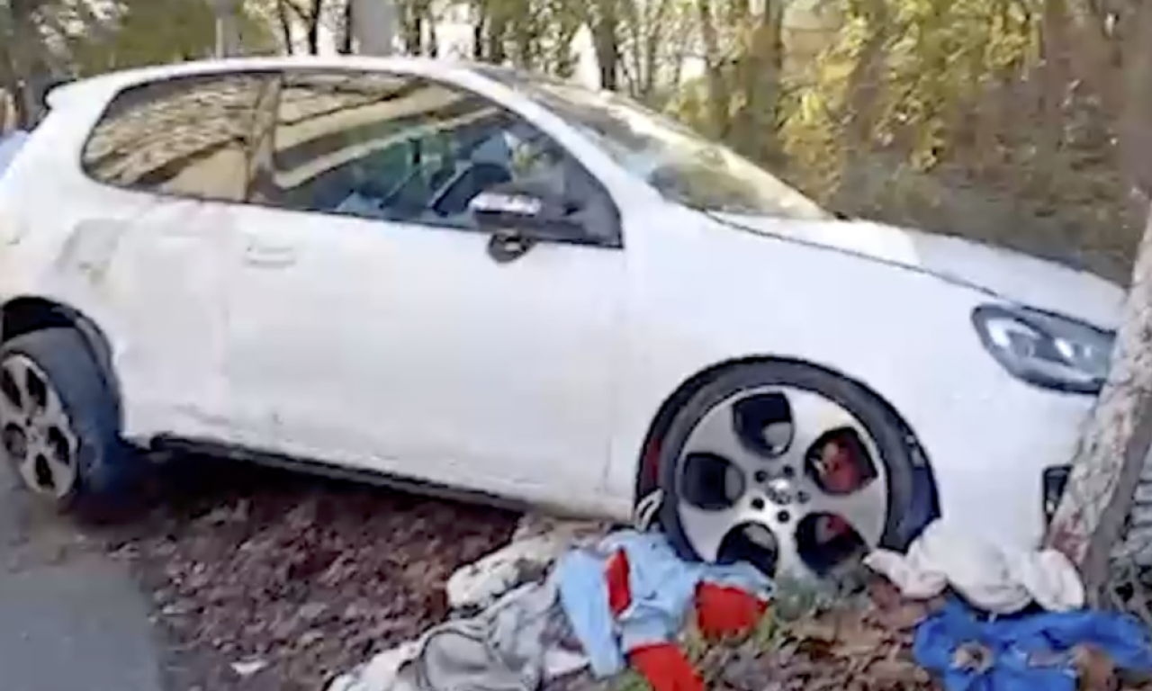 ŽENA ČEKALA ZELENO NA SEMAFORU, DRUGA PAKOVALA ROBU KADA JE AUTO NALETEO NA NJIH Detalji današnjeg horora na Banjici