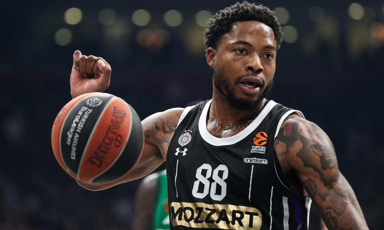 PARTIZAN NAPAO ASVEL BEZ TAJRIKA DŽONSA Evo šta se do sada zna o povredi snažnog centra crno-belih