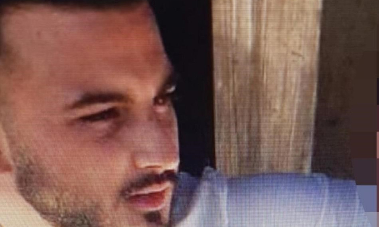 PAPIĆU JE TEK 30 A TRAŽE GA SVE POLICIJE SVETA Vole ga najjače mafije, Emirati iz straha ne žele da ga izruče nikome!