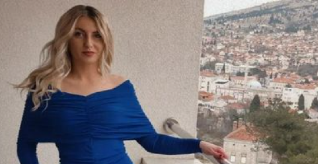 ODRŽAN PROTEST ZBOG UBISTVA ALDINE JAHIĆ: Ni kiša nije sprečila besne Mostarce: "Zaustaviti nasilje nad ženama" (FOTO)