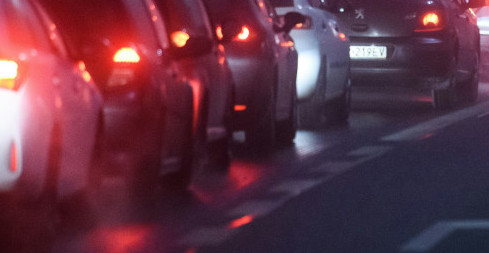 SUDAR VIŠE VOZILA NA MOSTU NA ADI KOD HIPODROMA Stvorile se velike gužve (FOTO)