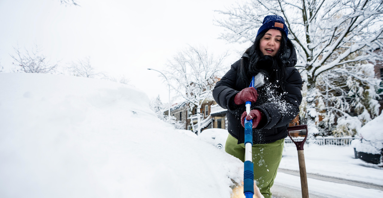 POČELA JE SEZONA KLIZANJA U BEOGRADU Većina klizališta otvoreno - evo gde i kada možete stati na klizaljke