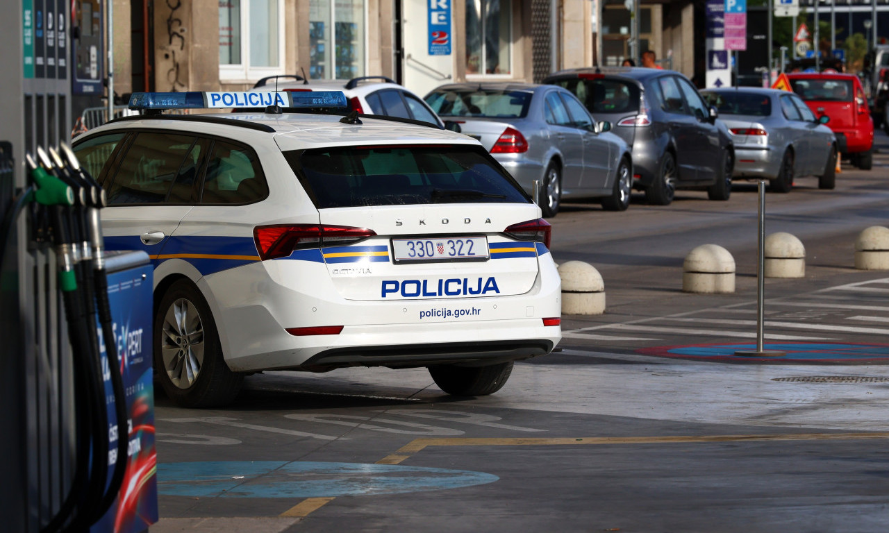 TELO POLICAJCA PRONAĐENO U AUTOMOBILU Strašan prizor u Srebreniku