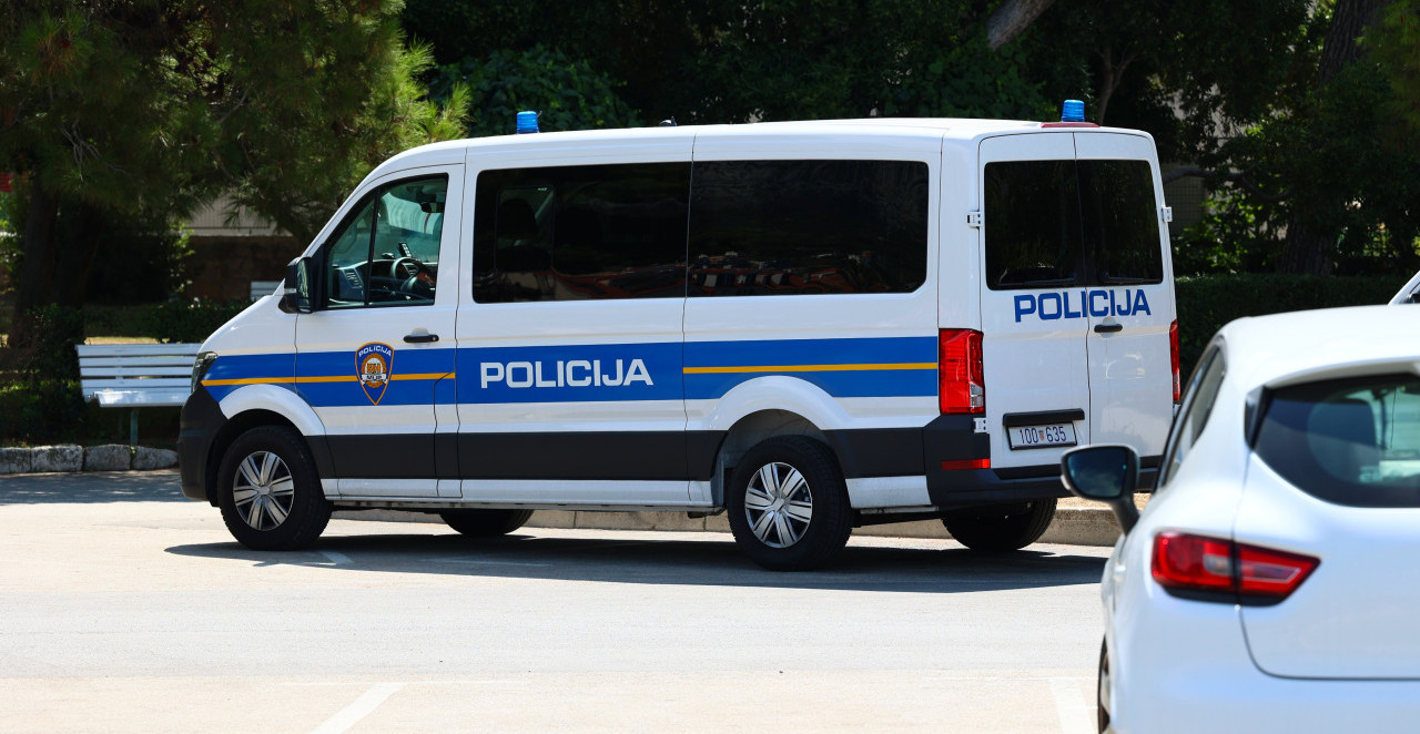 ŽELJKO KERUM PUŠTEN - BRANIĆE SE SA SLOBODE Objavljeni novi detalji o slučaju "Konoba Pršut"