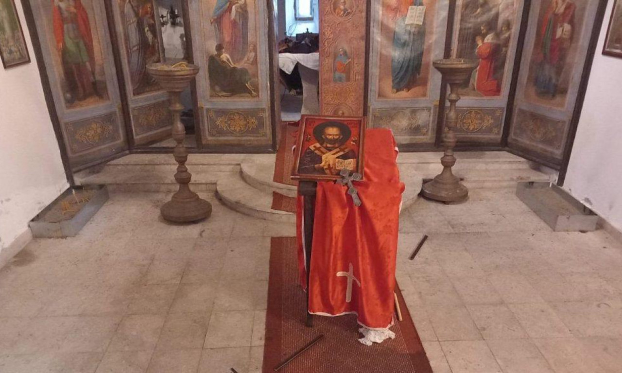 OSKRNAVLJENA PRAVOSLAVNA CRKVA Pričinjena materijalna šteta, policija traga za počiniocima u Bijeloj Gori (FOTO)