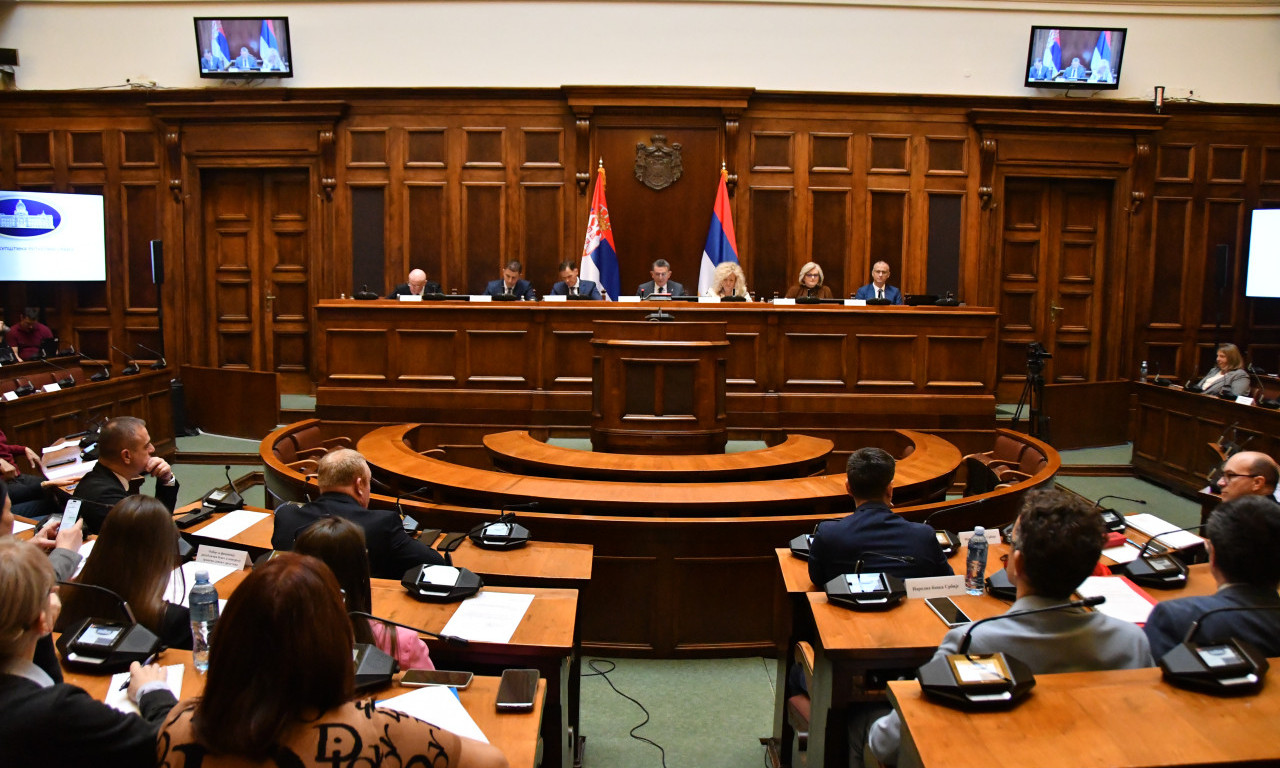 ODBOR ZA FINANSIJE SKUPŠTINE SRBIJE PRIHVATIO PREDLOGE VIŠE OD 20 ZAKONA Loša vest za pušače