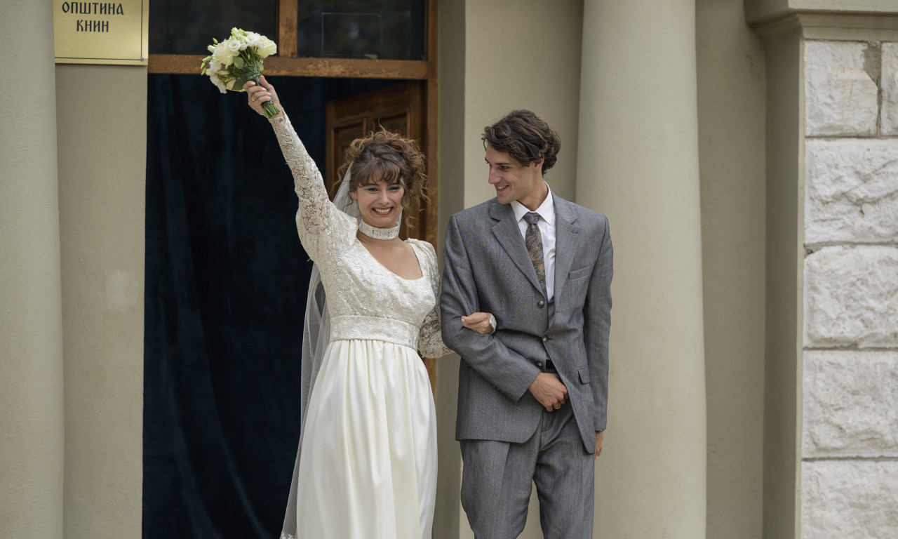 POMERA SE EMITOVANJE SERIJE "TVRĐAVA" Evo šta će se emitovati na  RTS-u u nedelju