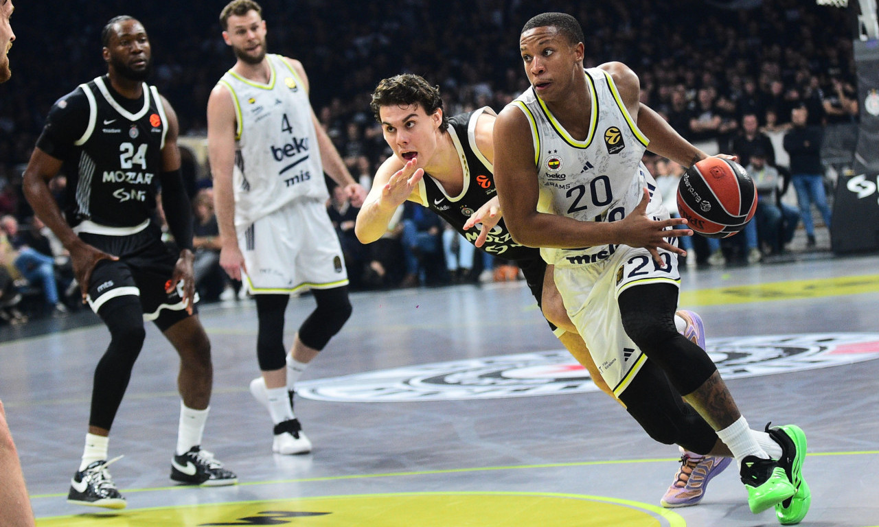FENERBAHČE SLAVIO U ARENI Partizan nije uspeo da izbegne poraz od šampiona Evrope