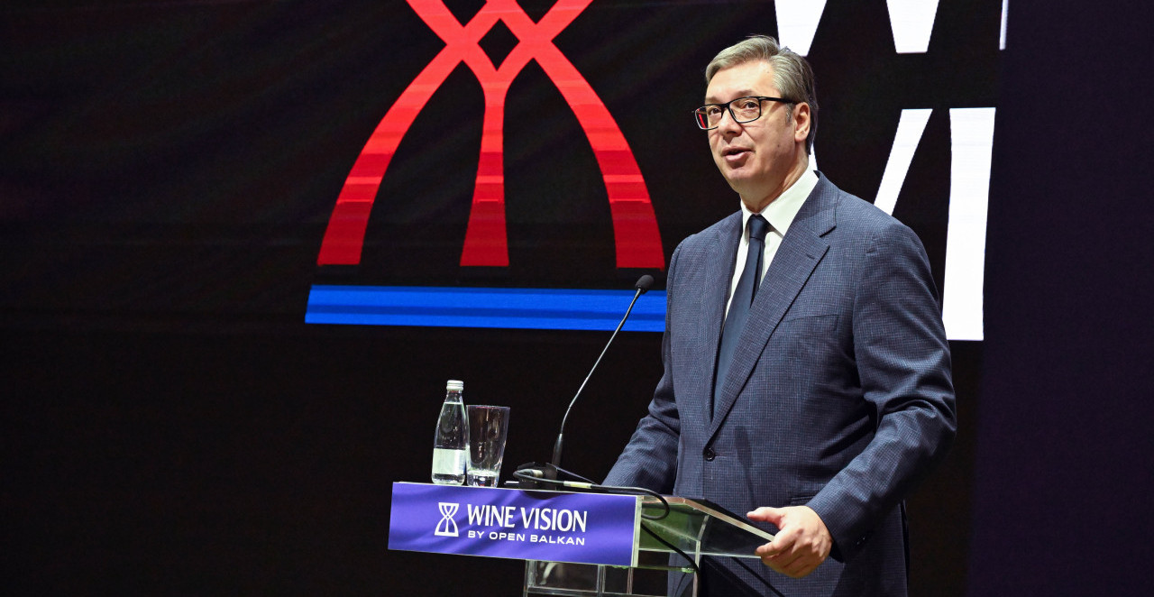 VUČIĆ: U OVOM SLUČAJU RAFINERIJA STAJE! Važne vesti o sankcijama NIS u narednih 48 sati