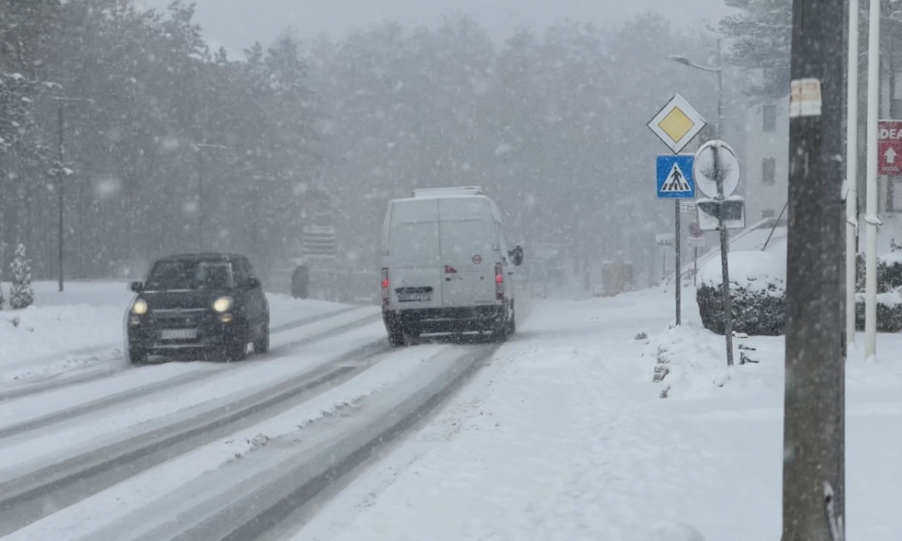 LEDENA KIŠA NAPRAVILA HAOS NA ZLATIBORU Sve ekipe na terenu