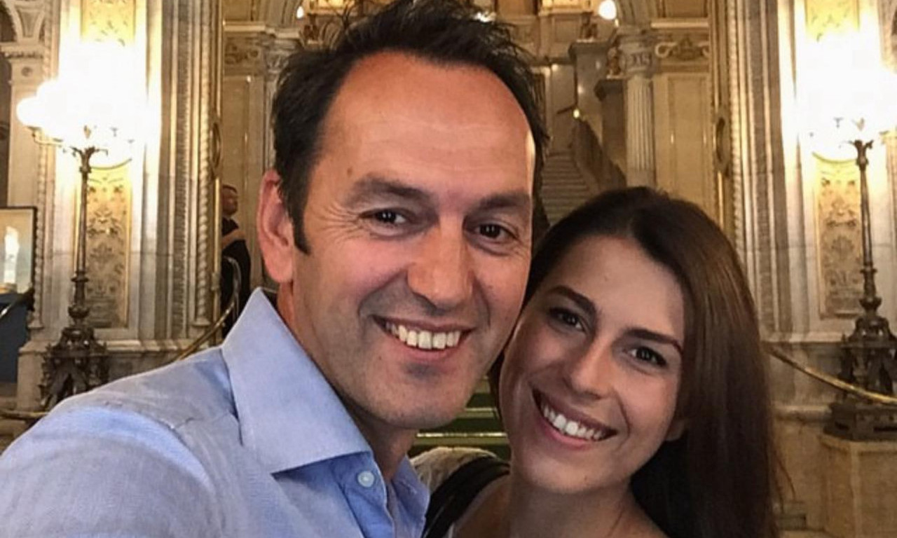 CRNOGORSKI VODITELJ OBJAVIO UMRLICU ĆERKE Sara danas sahranjena - nastradala u saobraćajnoj nesreći (FOTO)