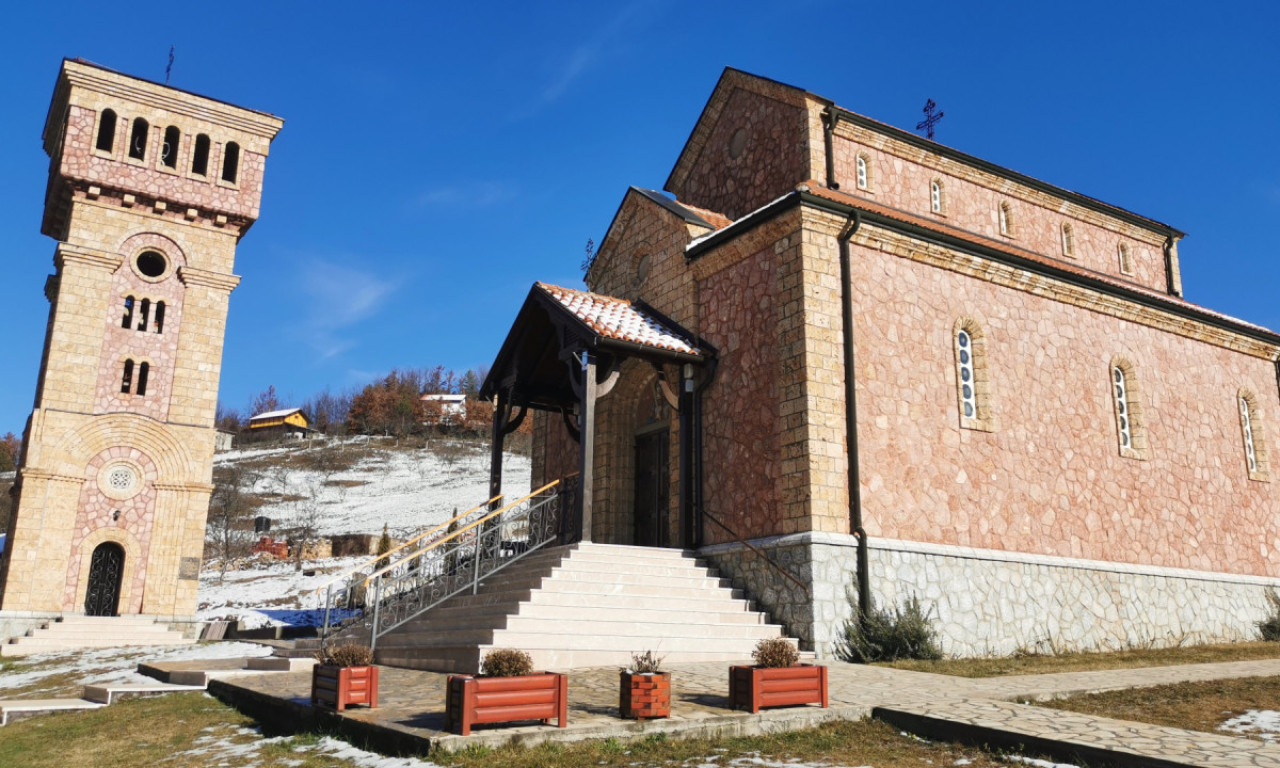 DA LI ZNATE GDE JE ODŠTAMPANA PRVA KNJIGA U SRBIJI? Samouki monah Teodosije ovde je uspeo nemoguće (FOTO)