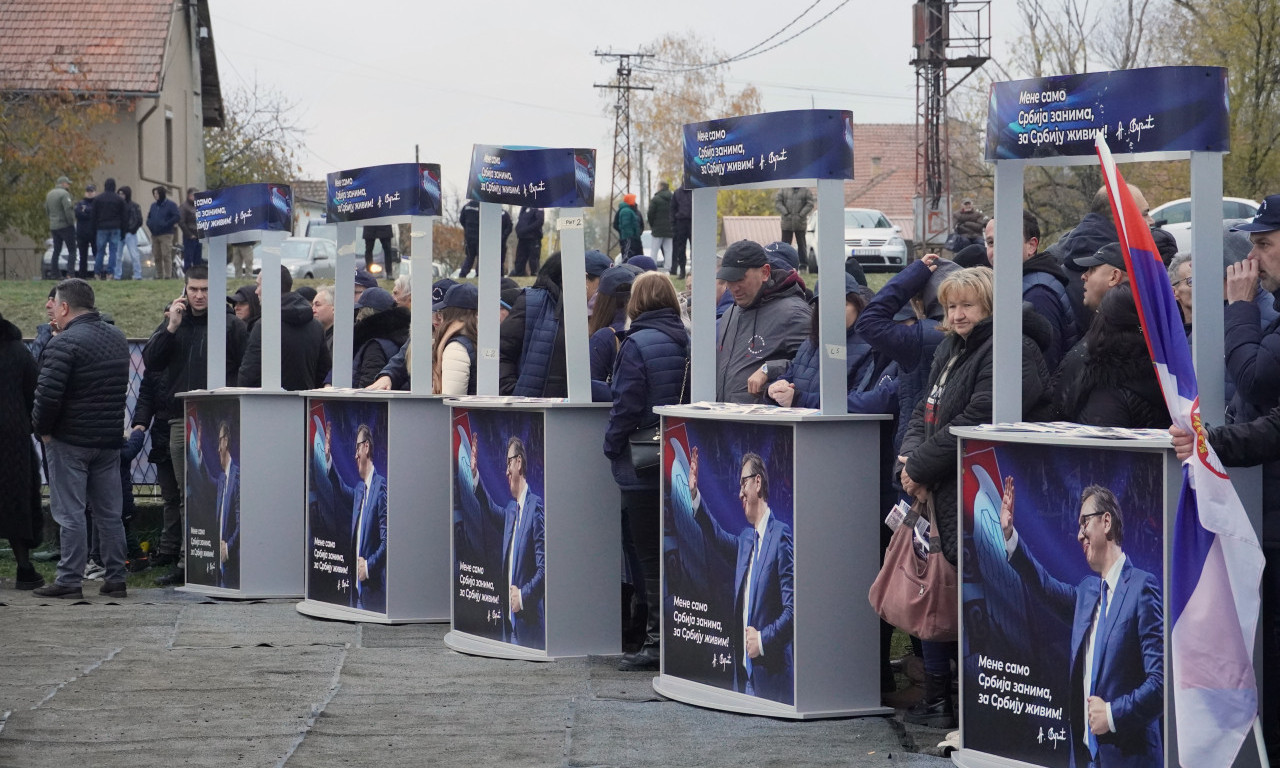 ZATVORENO BIRAČKO MESTO U SEČNJU Glasanje bez incidenta, izašlo skoro 70 odsto birača