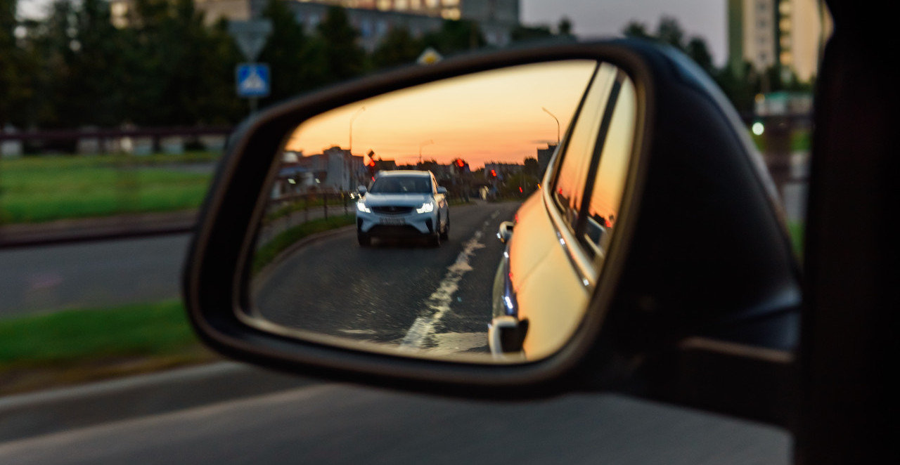 SRPSKI PUTEVI OVO JOŠ NISU VIDELI! Pogledajte šta je čovek radio na auto-putu Niš-Beograd