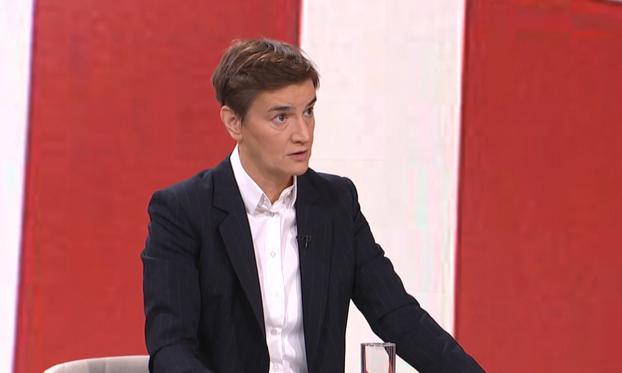 BRNABIĆ OTKRILA O ČEMU ĆE DANAS PRIČATI VUČIĆ, PA POMENULA SKUPŠTINU: "I da sekire padaju, parlament će raditi"