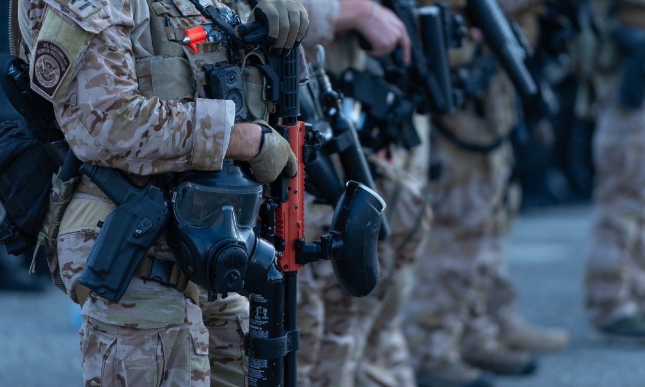 HAOS ISPRED BELE KUĆE, UBIJENI PRIPADNICI NACIONALNE GARDE