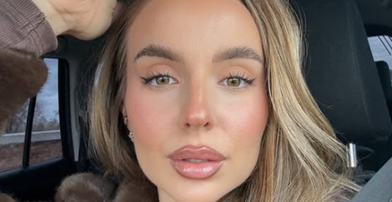 RODITELJI LEE STANKOVIĆ KUPILI LUKSUZNU KUĆU U ITALIJI: Influenserka objavila veliku vest, zavirite u njen novi dom!