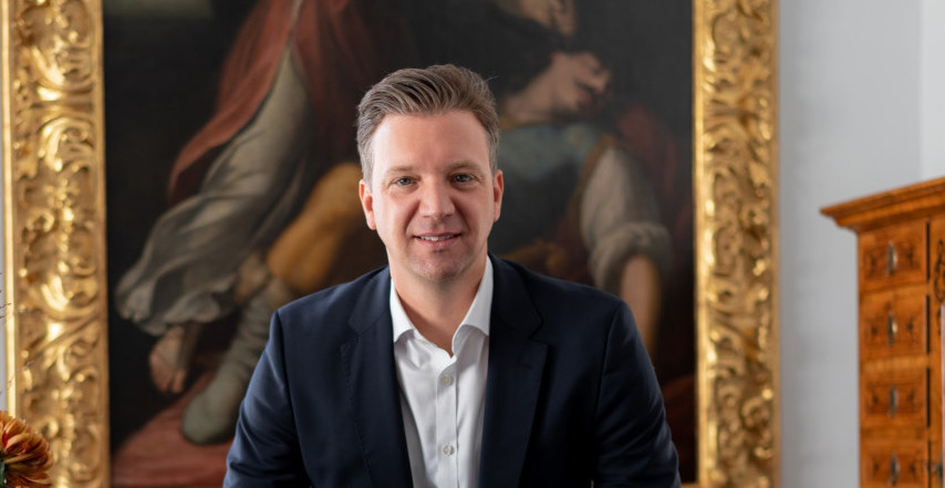 SRPSKA DECA ODUZETA U BEČU ŽIVE KAO U ZATVORU Advokat za K1info upozorio: Hitna reakcija neophodna! (FOTO)