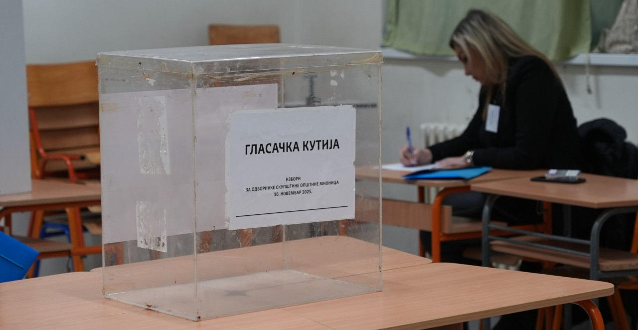 IZBORNA KOMISIJA MIONICE OBJAVILA NAJNOVIJE REZULTATE Pobeda SNS, poznat broj mandata