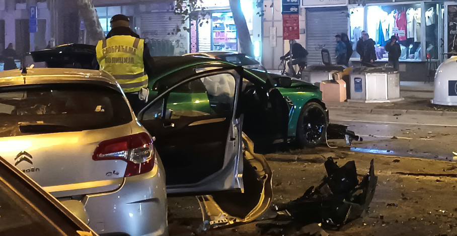 OVO JE VOZAČ BMW-a KOJI JE IZAZVAO STRAVIČNU NESREĆU U NOVOM SADU Munjevito ušao u suprotnu traku i ubio taksistu (FOTO)