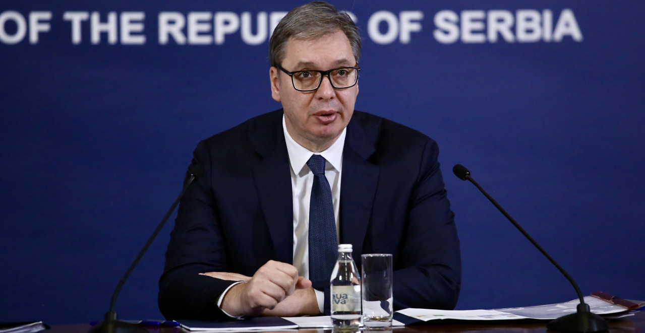 VUČIĆ UPOZORAVA: "Ceo sistem Srbije može biti ugrožen, trpimo ogroman pritisak!" Evo kako ćemo sipati gorivo (VIDEO)