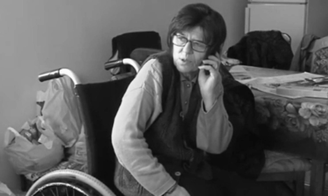 UMRLA BAKA LJILJANA ZBOG KOJE JE SRBIJA PLAKALA Kako je telom branila unuke Marka i Marijanu zauvek ćemo pamtiti (FOTO)