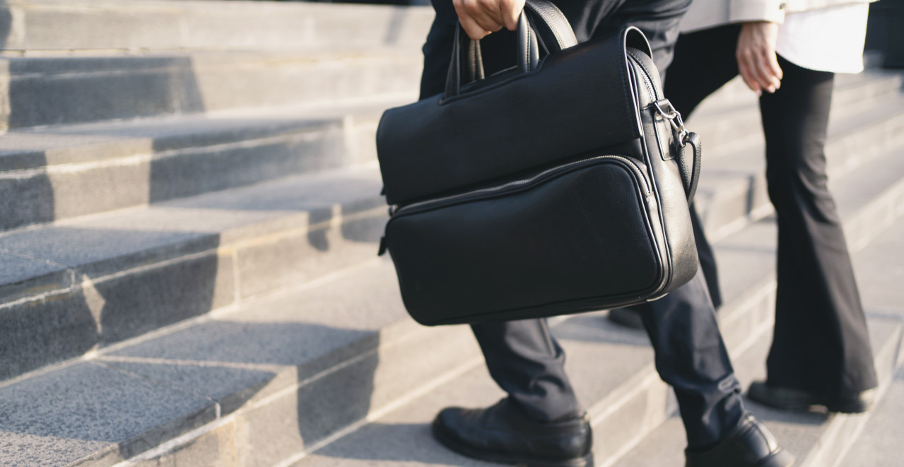 KO JE ADVOKAT LUKA NIKOLIĆ KOJI JE NAPADNUT? Radio na slučaju ozloglašenog Džonija sa Vračara!