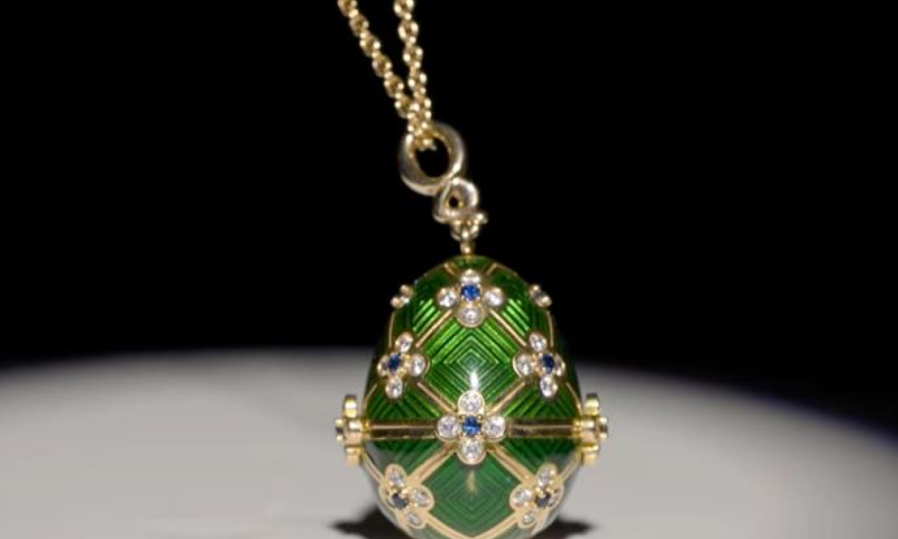 UKRAO I PROGUTAO FABERŽEOVO JAJE OD 19.000 $: Muškarac je uhapšen, a usledilo je sledeće (FOTO)