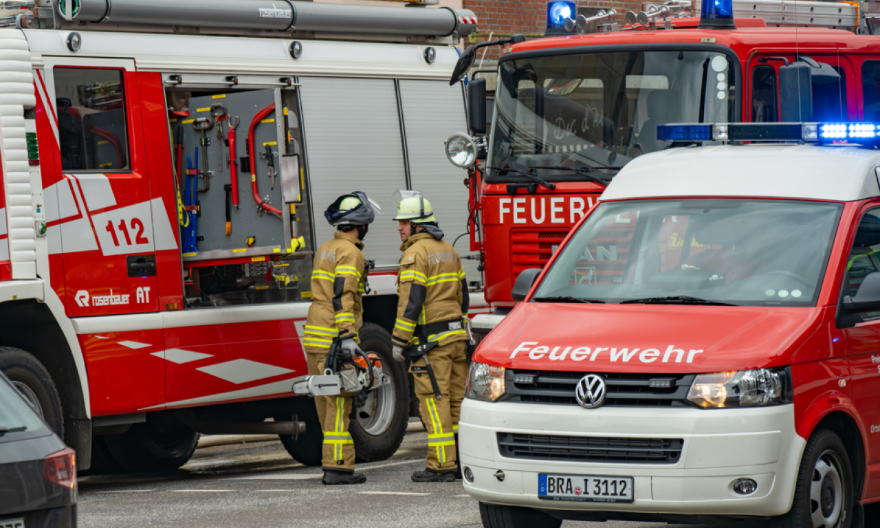 TRAGEDIJA U DOMU ZA STARE U NEMAČKOJ! Jedan stanar poginuo u stravičnom požaru, sedmoro povređeno!